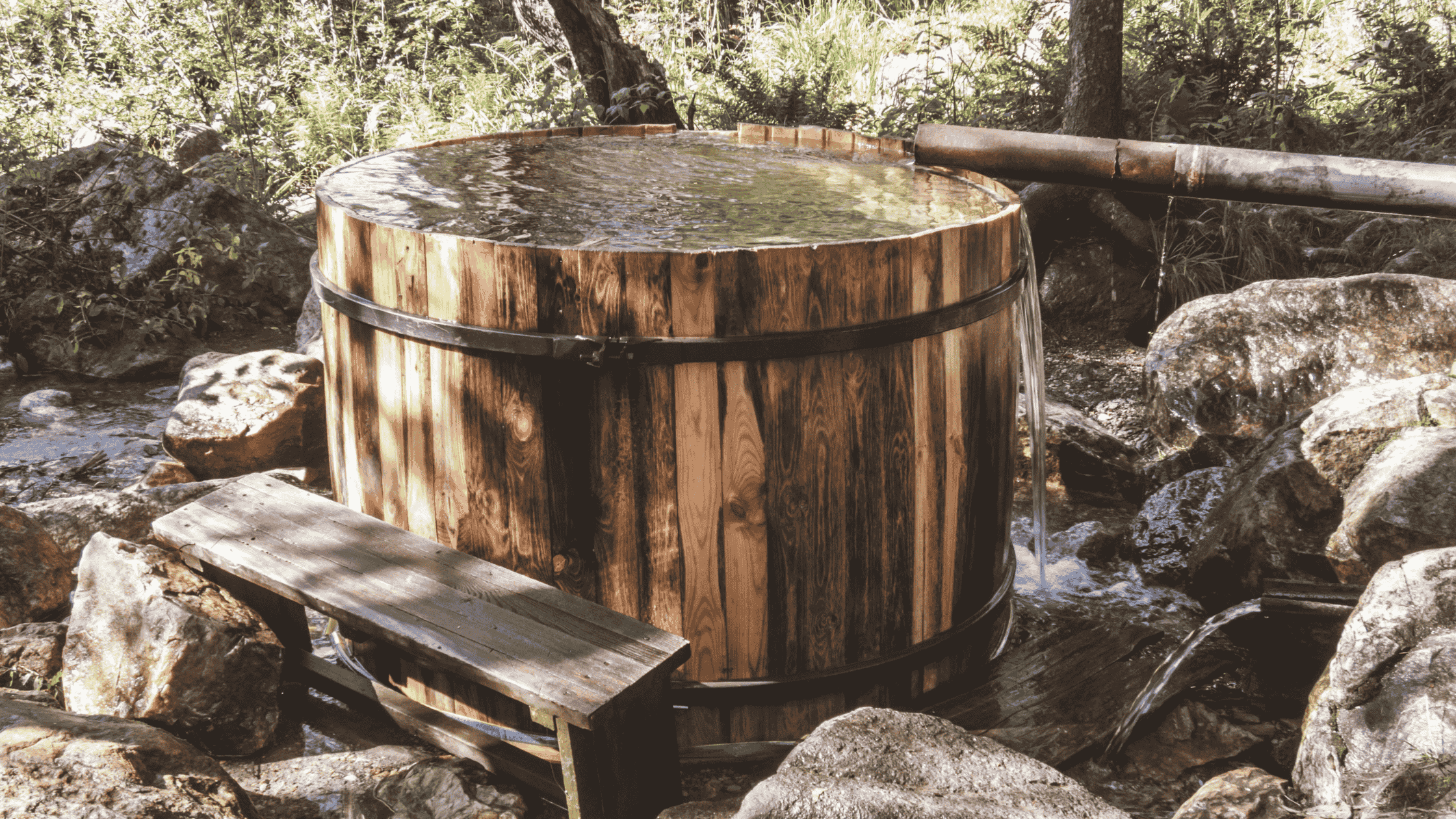 cold plunge outdoor tub.